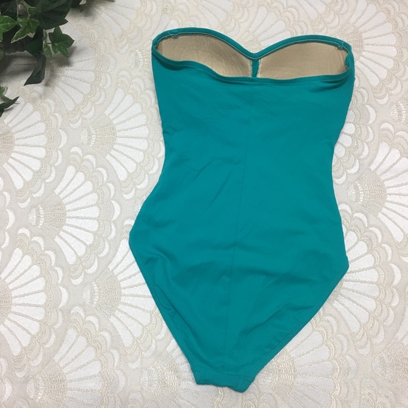 Strapless rushing Swinsuit One Piece Sz 10 - Picture 3 of 4